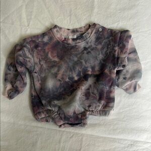 Gray and Purple Tie-Dye Sweatshirt with Ribbed Cuffs